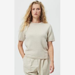 Linnea Lund Cashemeretopp