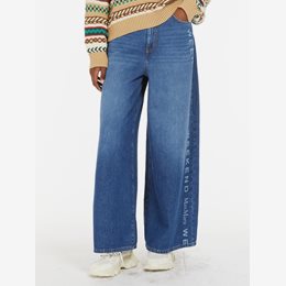 Weekend Jeans Logo